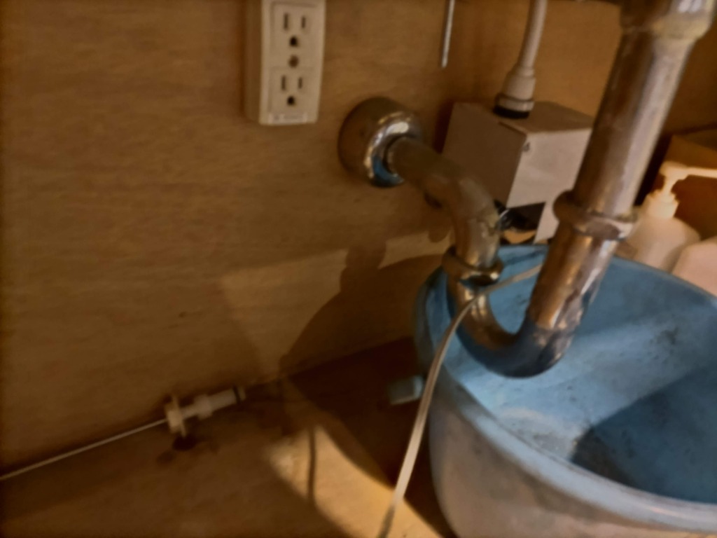 水回りの修繕/洗面台の配管修理